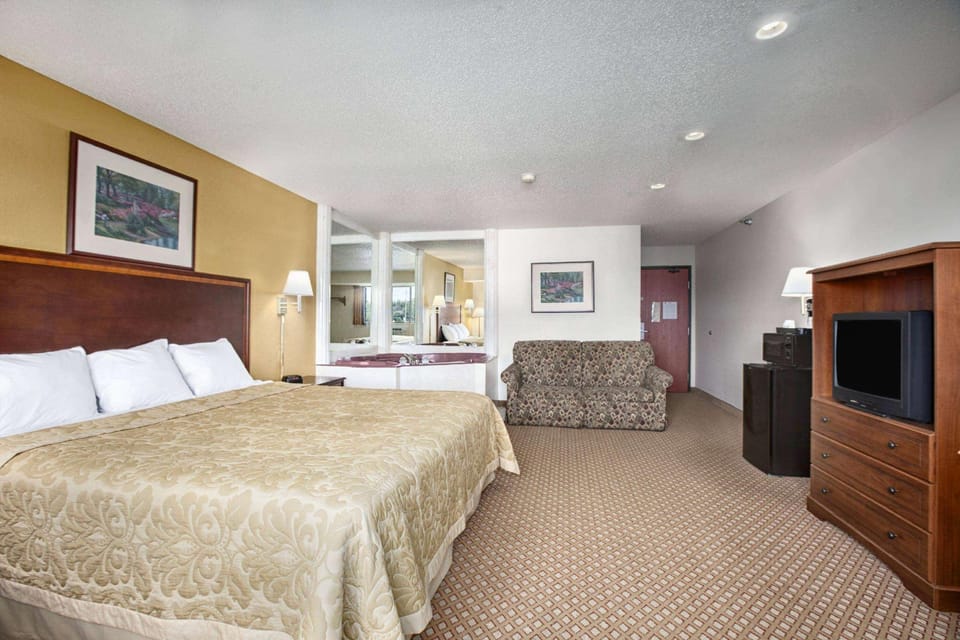 Suite room