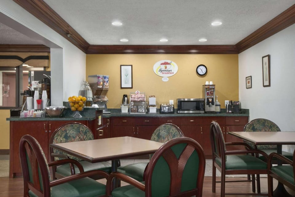Coffee shop