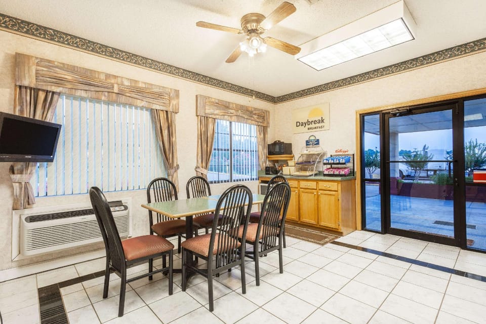 Days Inn by Wyndham Yazoo City Hotel in Mississippi