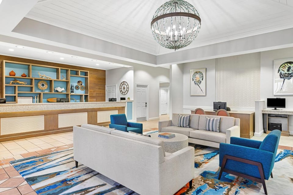 Marriott's Legends Edge at Bay Point Hotel in Lower Grand Lagoon