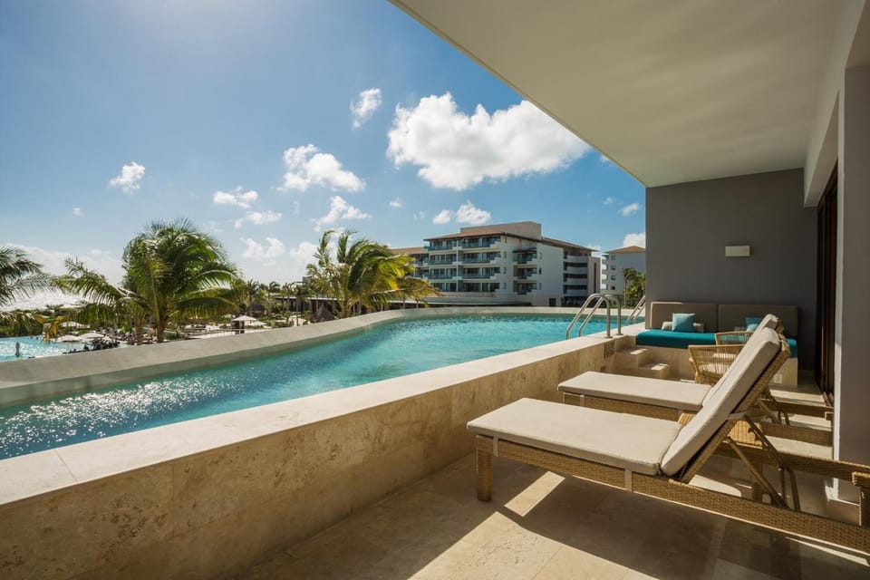 Dreams Playa Mujeres Golf and Spa Resort - All Inclusive Resort in State of Quintana Roo