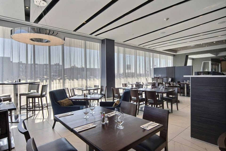 Courtyard by Marriott Quebec City Hotel in Quebec City