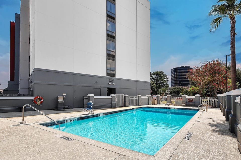 Sonesta Select Houston IAH Greenspoint Hotel in Harris County