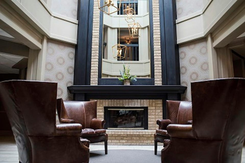 The Geneva Inn Hotel in Lake Geneva