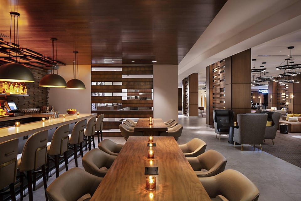 Bar/lounge