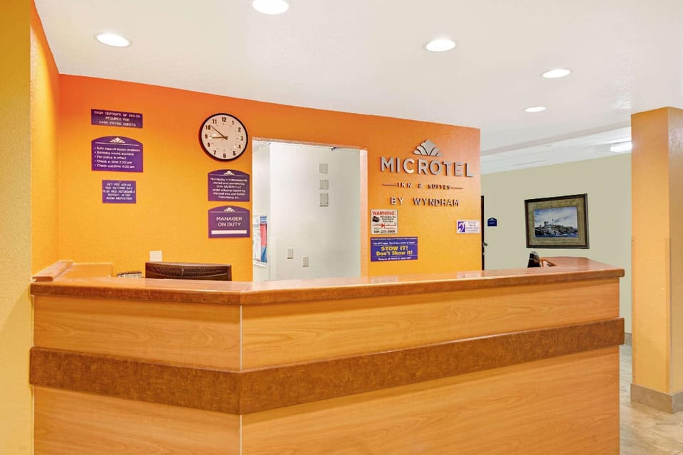 Microtel Inn & Suites by Wyndham Cordova Memphis I-40 East Hotel in Bartlett