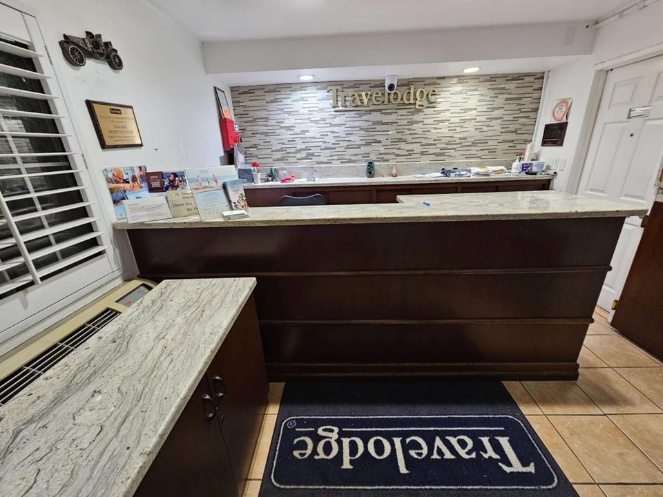 Travelodge by Wyndham Fullerton Near Anaheim Hotel in Fullerton