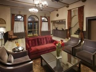 Ambassador Hotel Tulsa, Autograph Collection Hotel in Tulsa