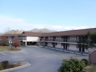 Mountain Valley Inn Inn in Dillard