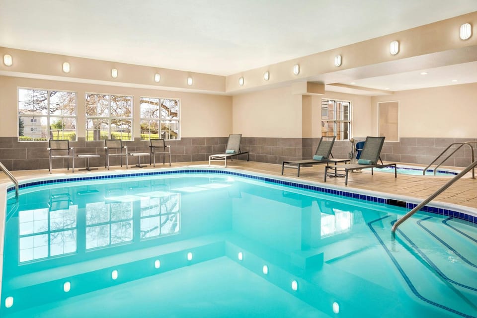Residence Inn by Marriott Roseville Hotel in Roseville
