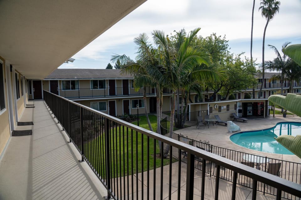 Quality Inn & Suites Santa Maria Hotel in Santa Maria
