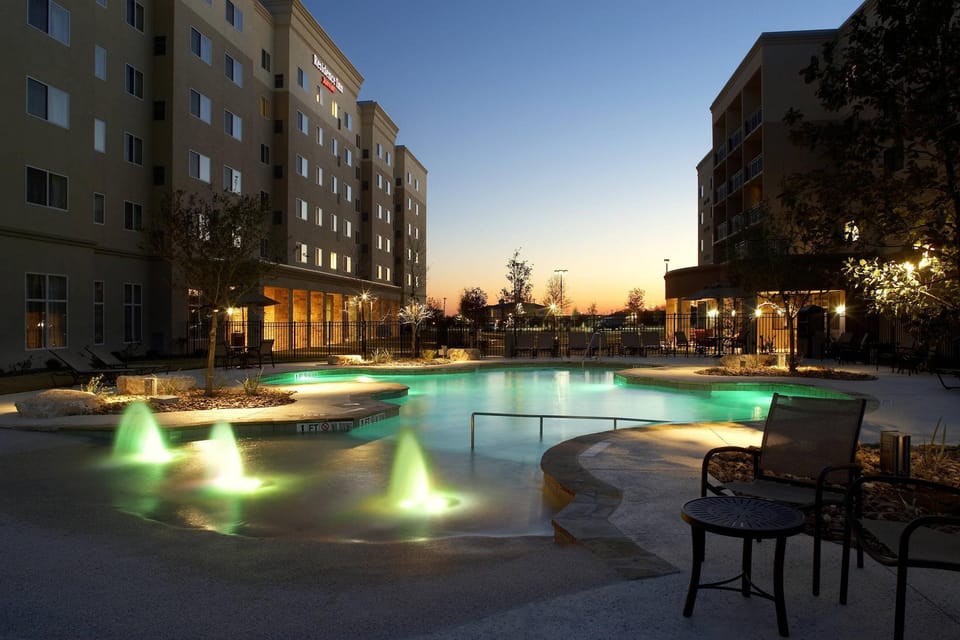 Courtyard by Marriott San Antonio Six Flags® at The RIM Hotel in San Antonio