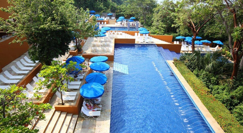 Las Brisas Ixtapa Resort in Ixtapa Zihuatanejo