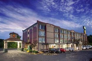 Erie/I 90 Hotel in Millcreek Township