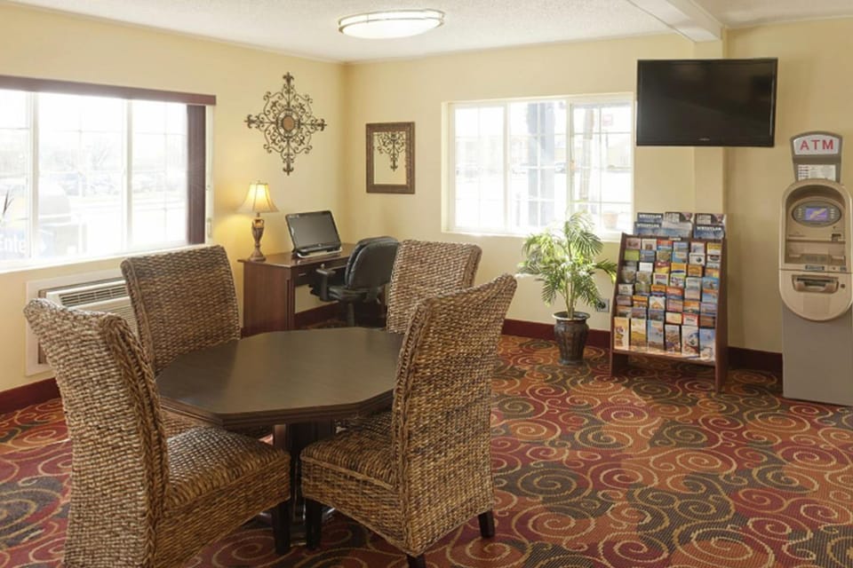 Days Inn by Wyndham Yakima Hotel in Yakima