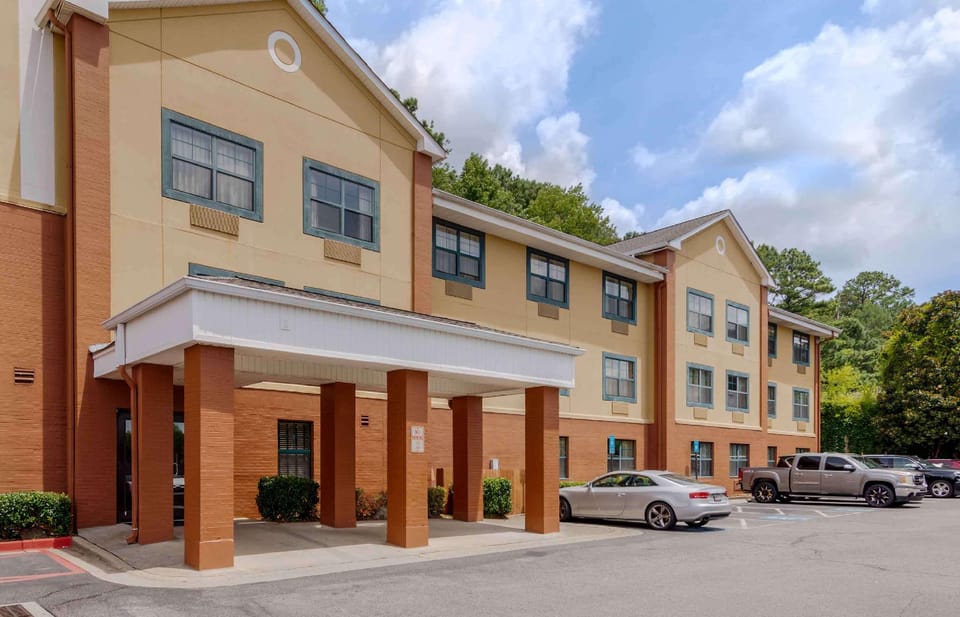 Extended Stay America Select Suites - Atlanta - Alpharetta - Rock Mill Rd. Hotel in Alpharetta