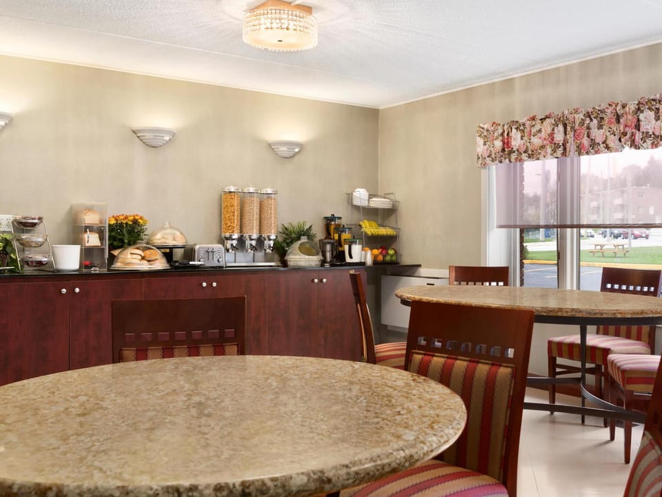 Travelodge by Wyndham Owen Sound ON Hotel in Owen Sound