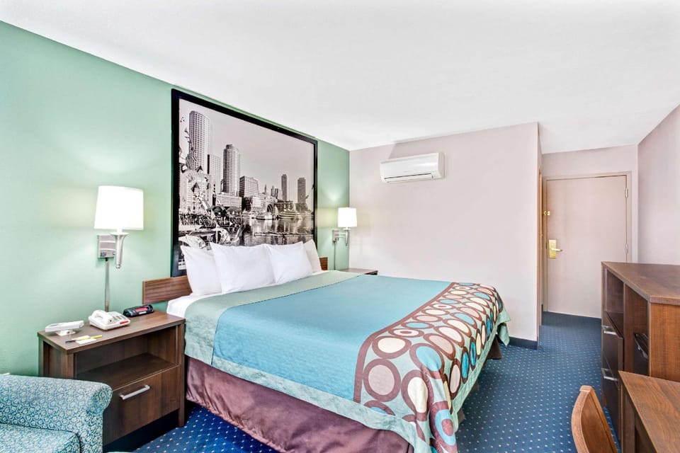 Guestroom