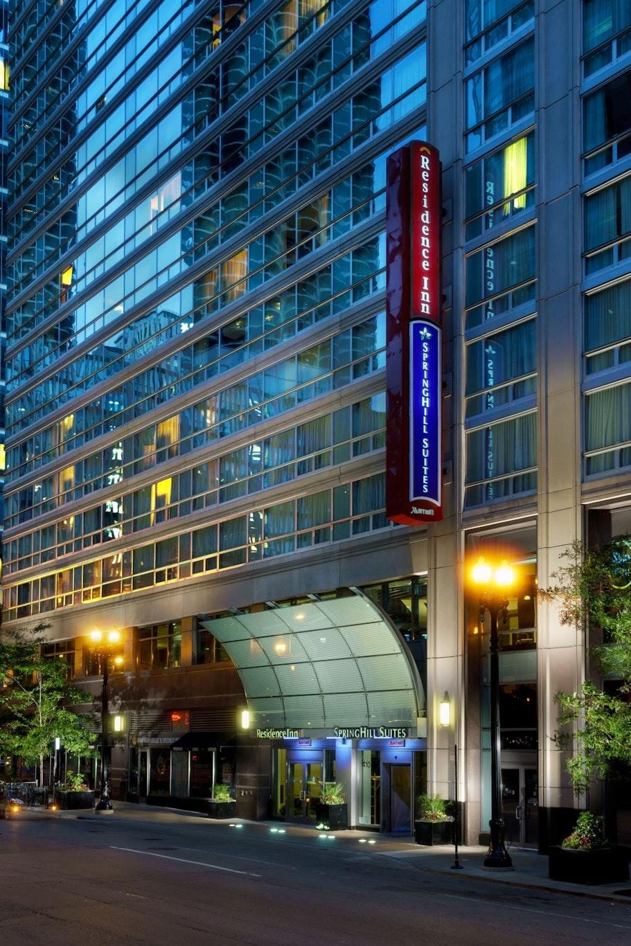 SpringHill Suites by Marriott Chicago Downtown/River North Hotel in River North