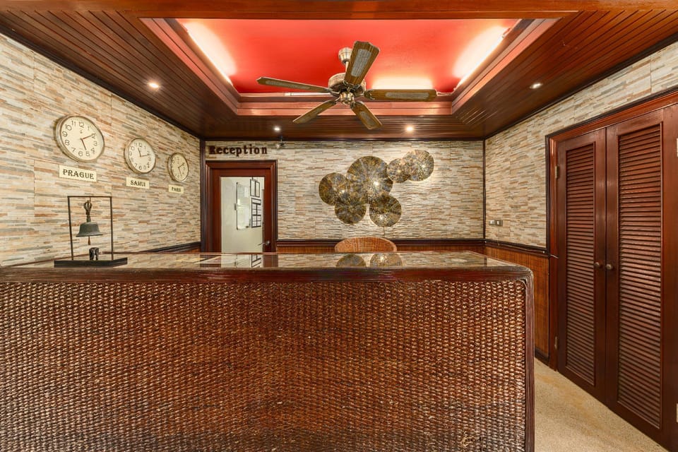 Royal Cottage Residence Hotel in Ko Samui