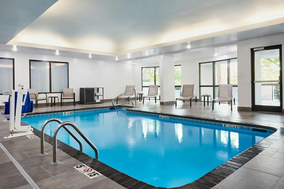 Courtyard by Marriott Memphis Germantown Hotel in Germantown