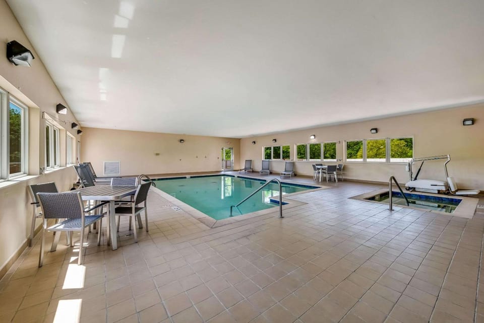 Quality Inn & Suites Ardmore Hotel in Ardmore