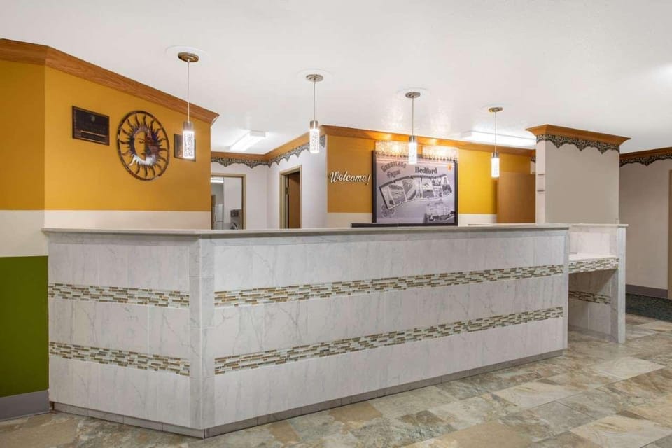 Super 8 By Wyndham Bedford Hotel in Indiana