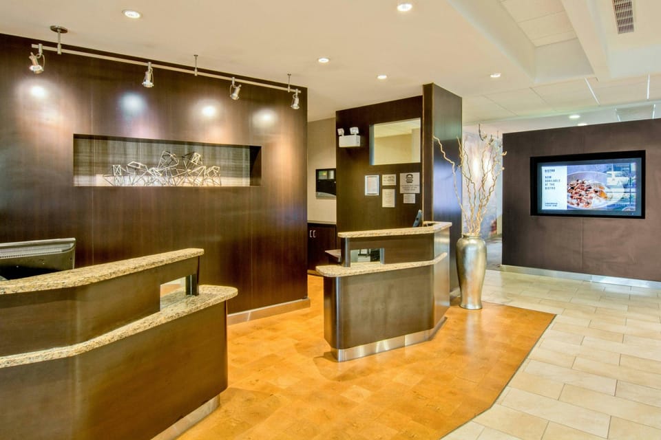 Courtyard by Marriott Clarksville Hotel in Clarksville