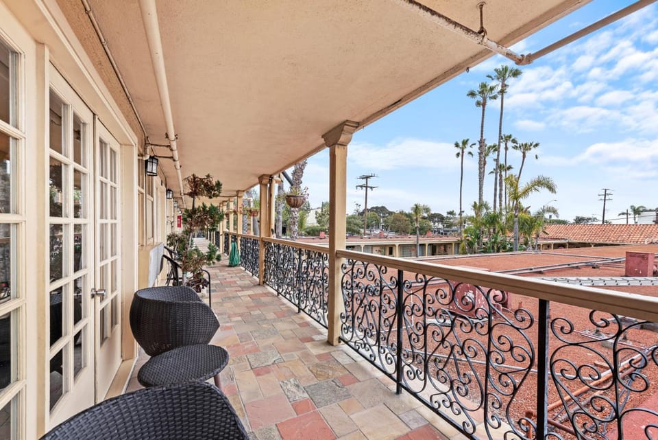 14 West Laguna Beach Hotel in Laguna Beach