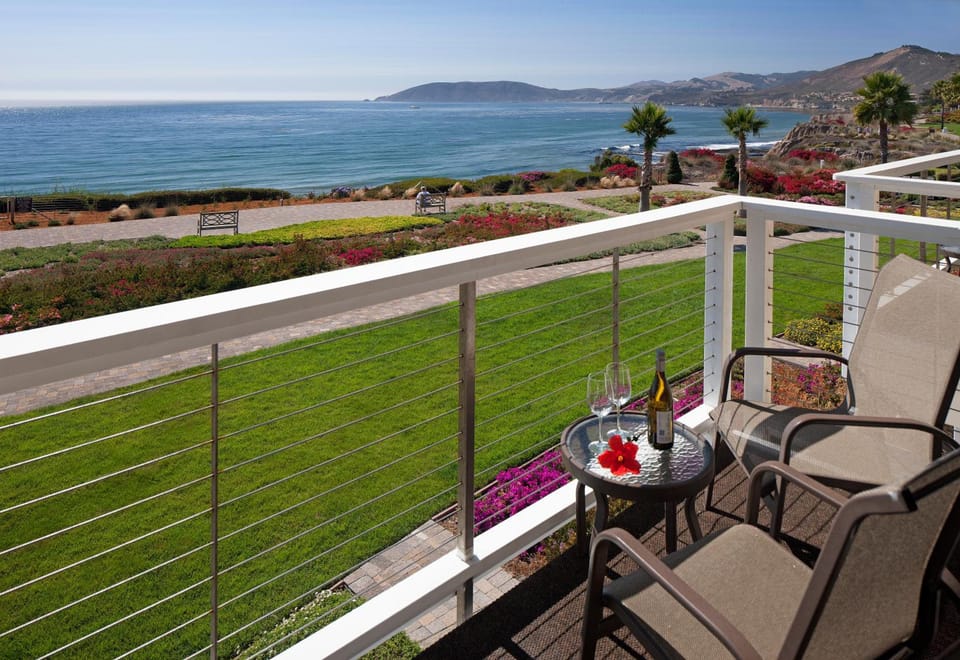 Spyglass Inn Inn in Pismo Beach