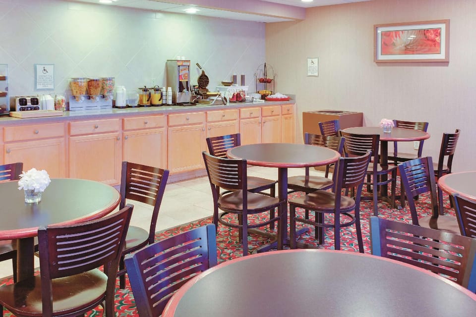 Comfort Inn Boston Milford Hotel in Massachusetts