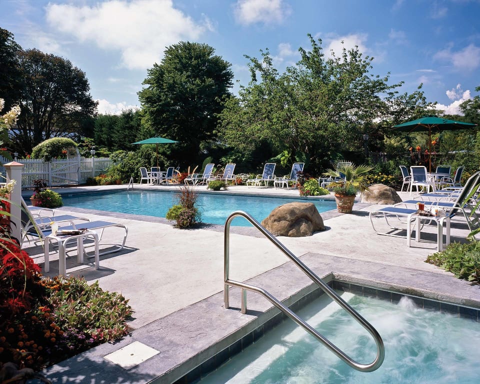 Dan'l Webster Inn and Spa Hotel in Sandwich