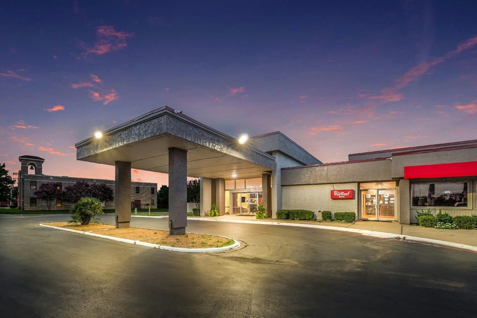 Texan Inn Lewisville Inn in Lewisville