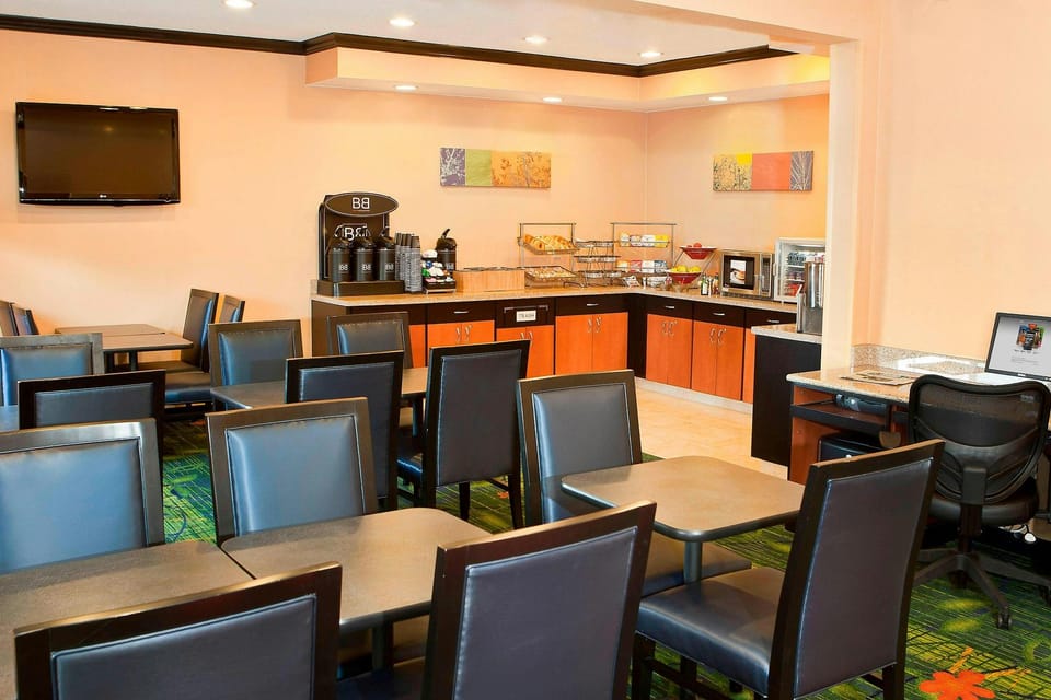 Fairfield Inn Forsyth Decatur Hotel in Forsyth