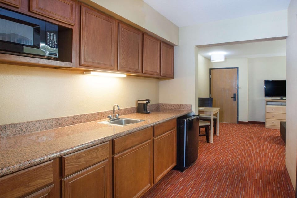 Hawthorn Extended Stay by Wyndham Corpus Christi Hotel in Corpus Christi