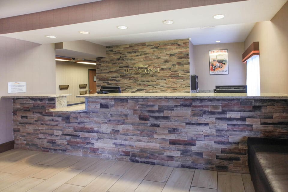 Baymont by Wyndham Auburn Hotel in Auburn