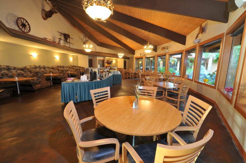 Shilo Inn Suites Hotel - Bend Hotel in Bend