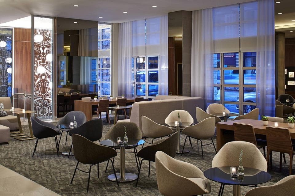 Bar/lounge