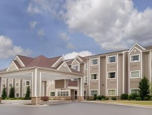 Microtel Inn & Suites by Wyndham Marietta Hotel in Marietta