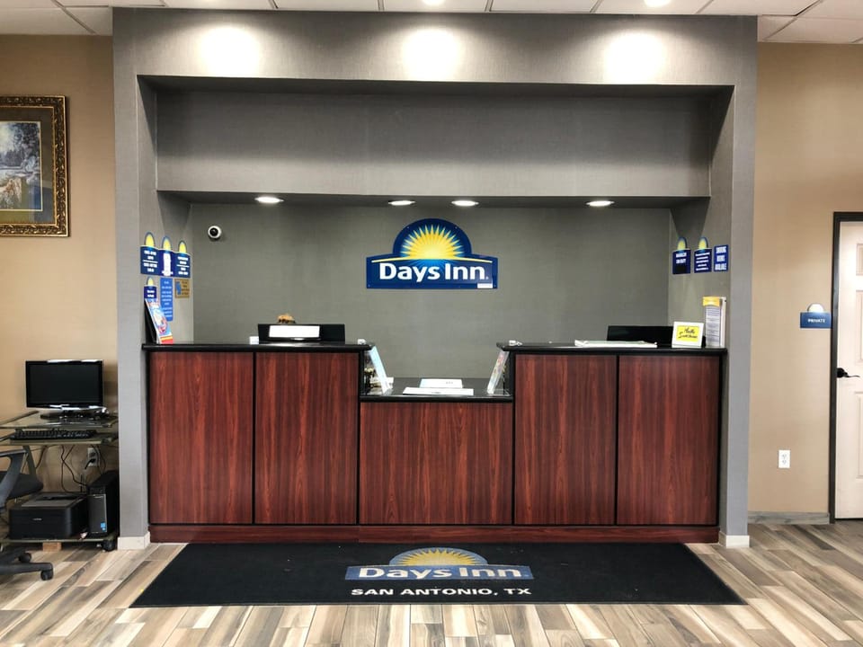 Days Inn by Wyndham N.W. Medical Center Hotel in San Antonio
