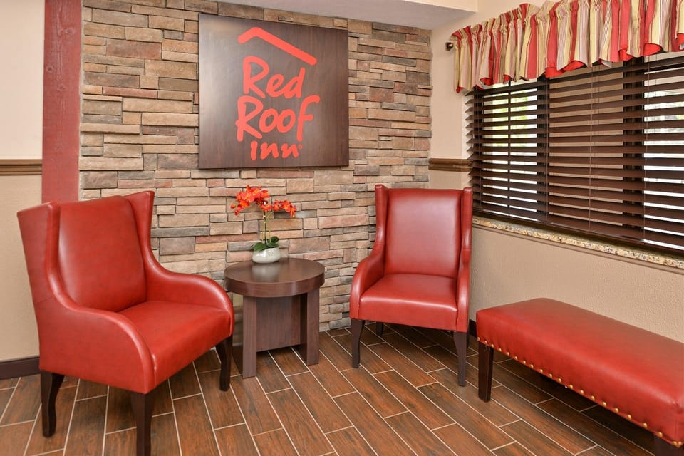 Red Roof Inn Marietta Hotel in Marietta