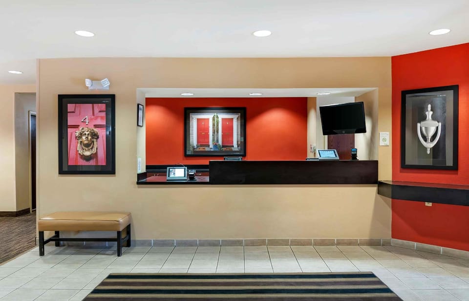 Extended Stay America Suites - Detroit - Dearborn Hotel in Dearborn Heights