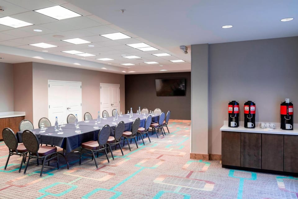 Residence Inn by Marriott Cleveland Avon at The Emerald Event Center Hotel in Lake Erie
