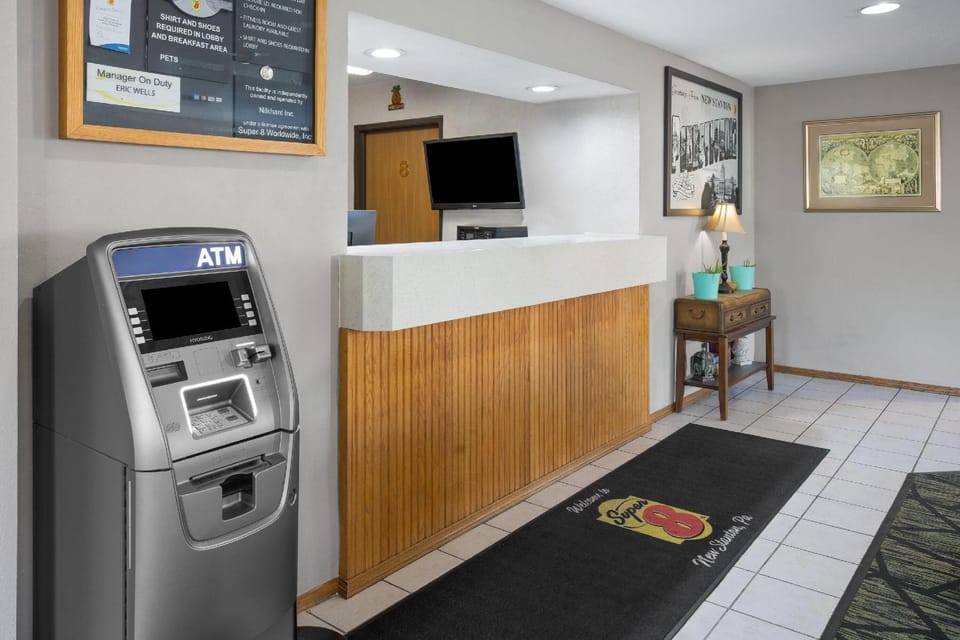 Super 8 By Wyndham New Stanton Hotel in Pennsylvania