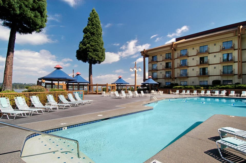 Holiday Inn Portland Columbia Riverfront By IHG Hotel in Vancouver