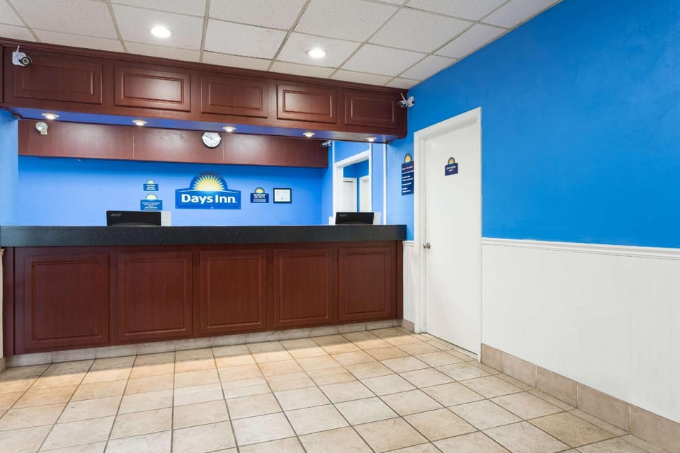 Days Inn by Wyndham Salisbury Hotel in Salisbury