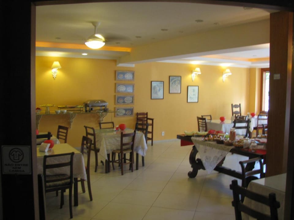 Hotel La Brise Hotel in Cabo Frio