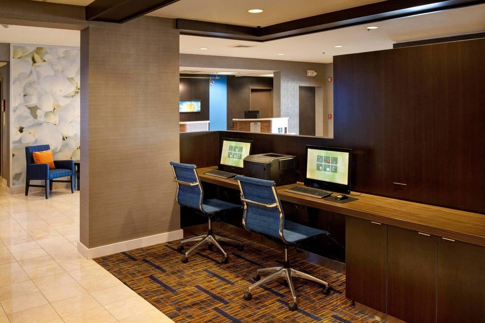 Courtyard by Marriott Kokomo Hotel in Kokomo