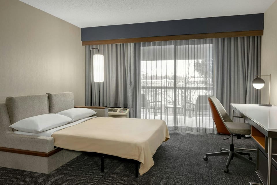 Suite room