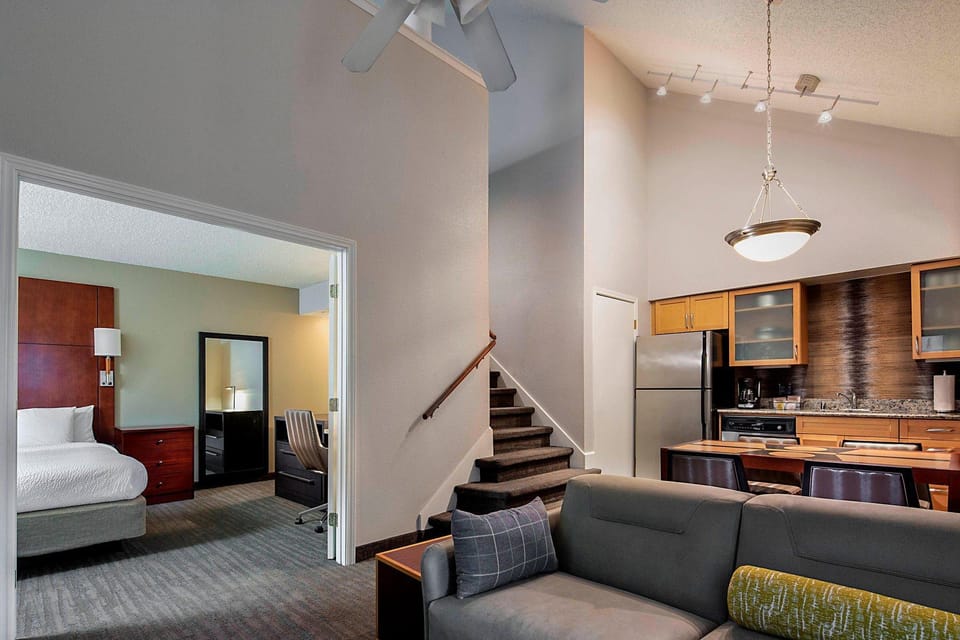 Suite room